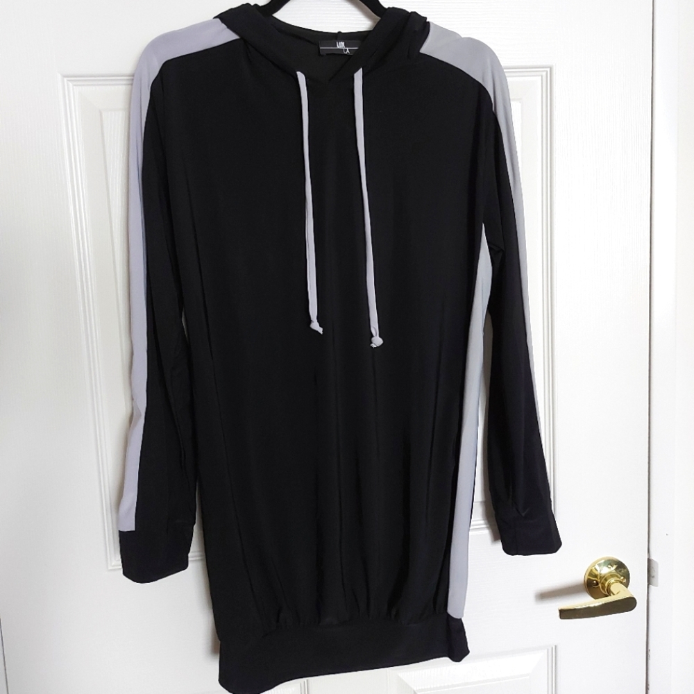 Lightweight Sweater Dress in Black and Gray from Forever 21